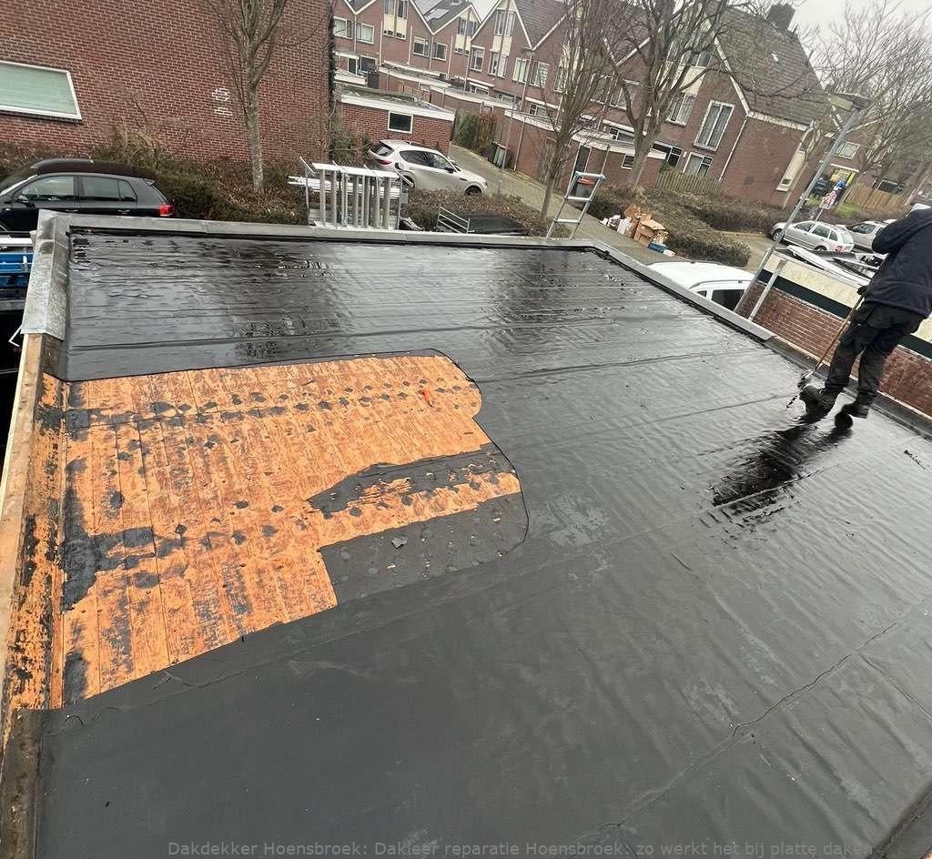 Dakleer reparatie Hoensbroek: zo werkt het bij platte daken