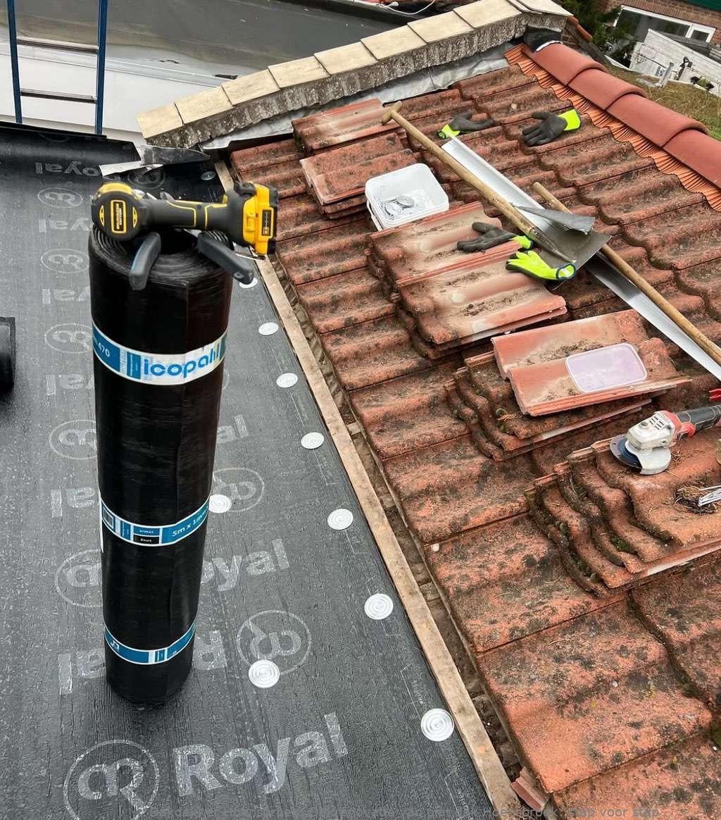 Dakrenovatie van plat dak Hoensbroek: stap voor stap